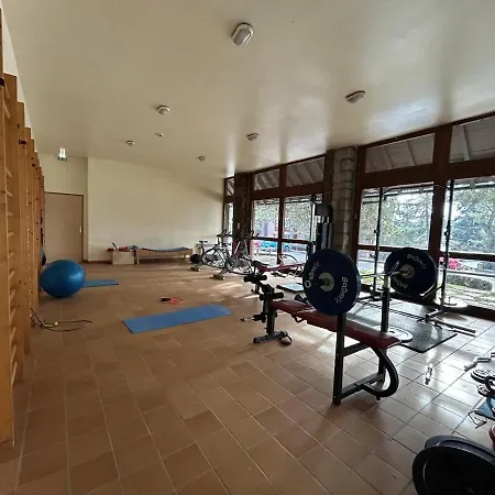 Amplio Con Gimnasio Y Piscina, Ideal Familias Lejlighed *