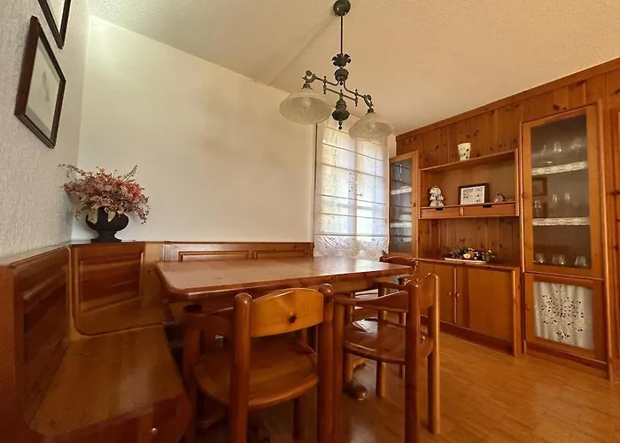 Amplio Con Gimnasio Y Piscina, Ideal Familias *
