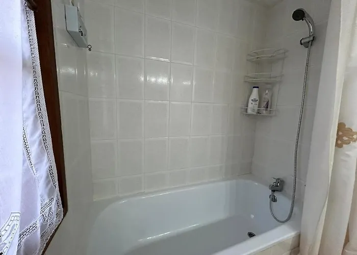 Appartement Amplio Con Gimnasio Y Piscina, Ideal Familias Enveitg