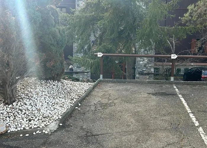 Amplio Con Gimnasio Y Piscina, Ideal Familias
